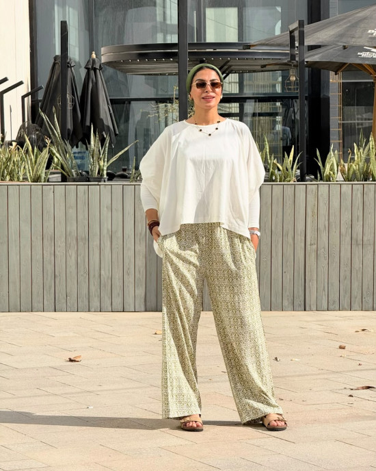 Floral summer pants Floral summer pants