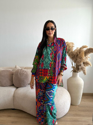 Women's Linen Set with Modern Bohemian Design