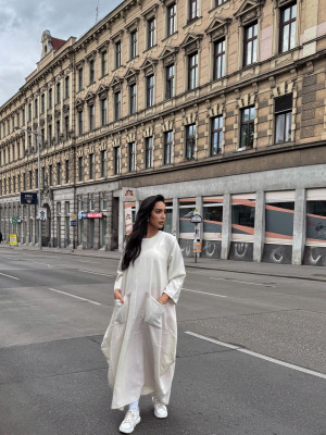 Casual dress with long sleeves in pink linen Casual dress with long sleeves in pink linen