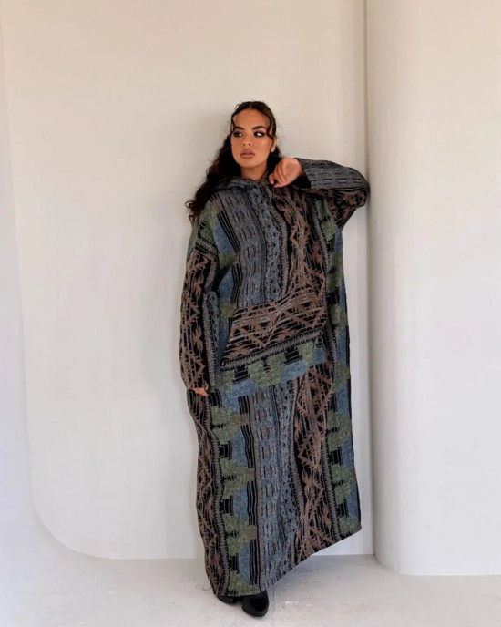 Long Hoodie with Wide Sleeves and Hood