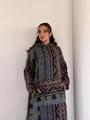 Long Hoodie with Wide Sleeves and Hood