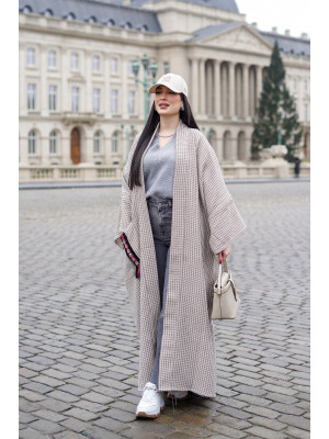 Luxury merino wool coat with a modern design Luxury merino wool coat with a modern design