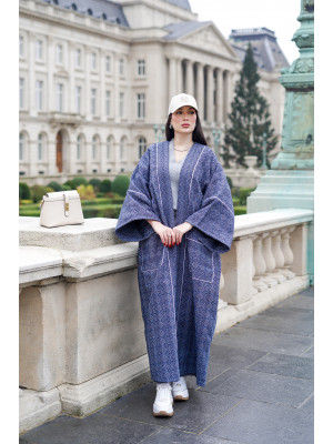 Long wool coat with a modern design