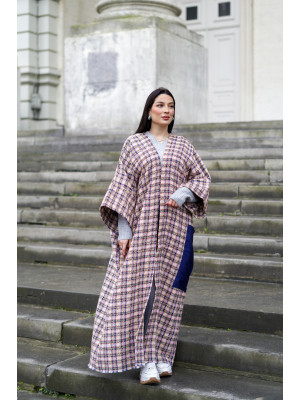 Luxury Merino Wool Coat with Modern and Elegant Design Luxury Merino Wool Coat with Modern and Elegant Design