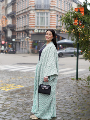 Luxury merino wool coat with a modern design 