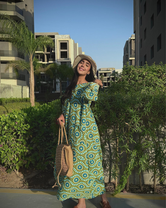 Long dress with elegant design