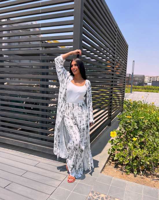 Cotton sets in modern colors