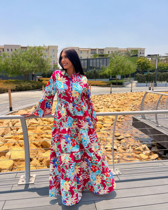 Long dress with colorful floral patterns Long dress with colorful floral patterns