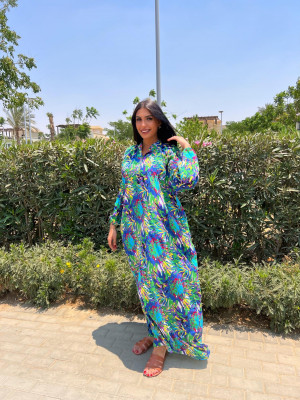 Long dress in brightly colored patterns Long dress in brightly colored patterns