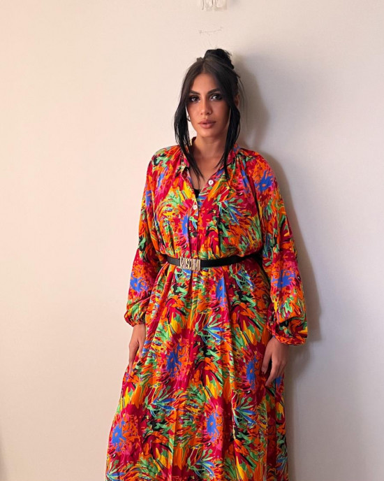 Long dress in brightly colored patterns Long dress in brightly colored patterns