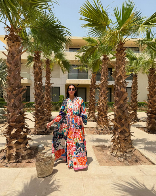 Maxi Linen Dress with Tropical Floral Prints Maxi Linen Dress with Tropical Floral Prints