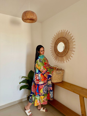 Mid-Length Linen Dress with Vibrant Artistic Prints Mid-Length Linen Dress with Vibrant Artistic Prints