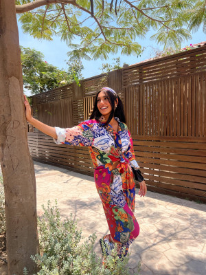 Linen Set with Modern Floral Prints & Vibrant Colors