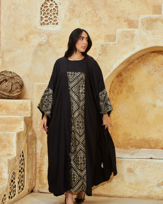 Long Linen kaftan with Wide Sleeves